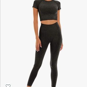 Seamless Matching Set